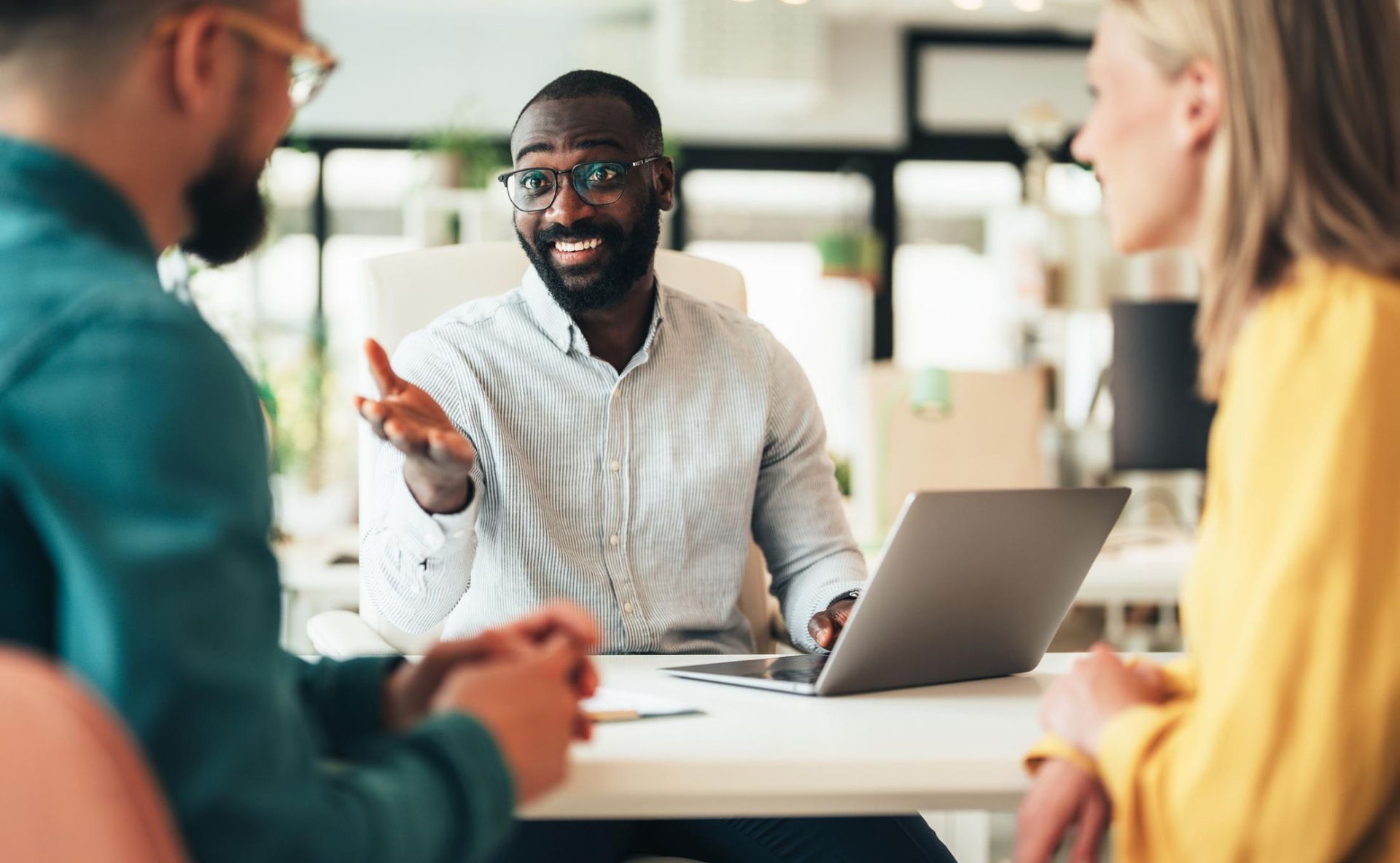 Consultants and clients in a strategy meeting